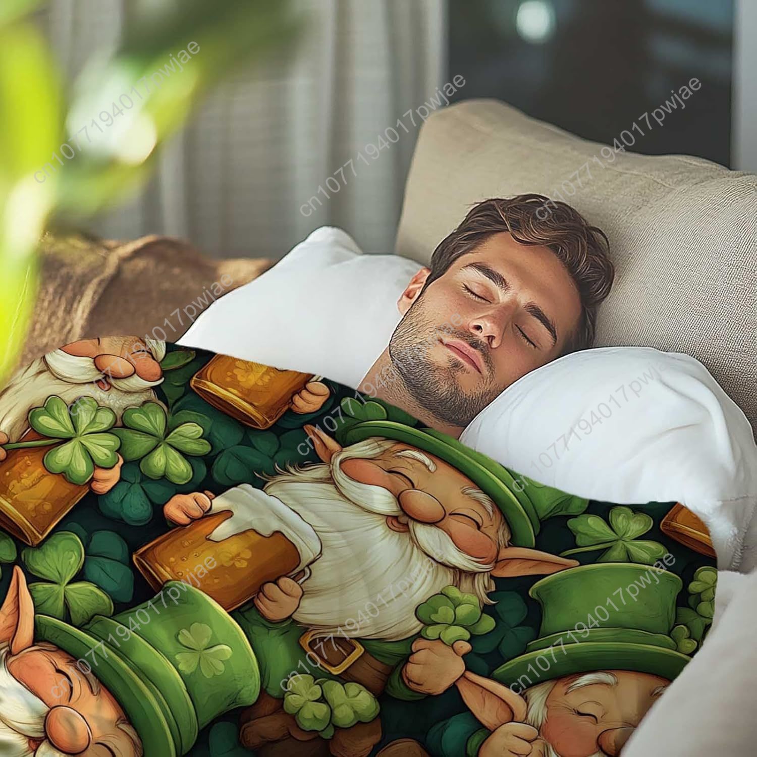 St. Patrick’s Day Gnome Throw  - đánh giá và giá Home Textiles Throw
