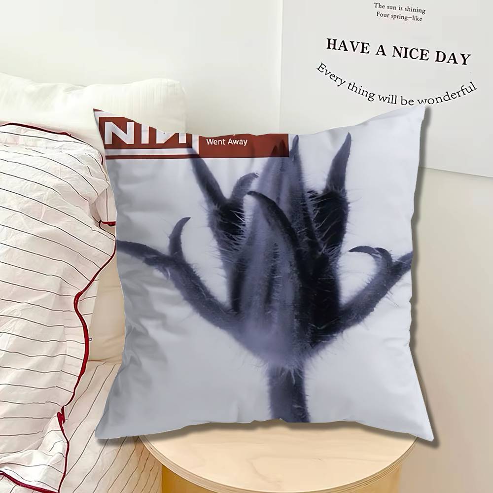 N-Nine Inch Nails The Fragile  - đánh giá và giá Home Textiles Throw